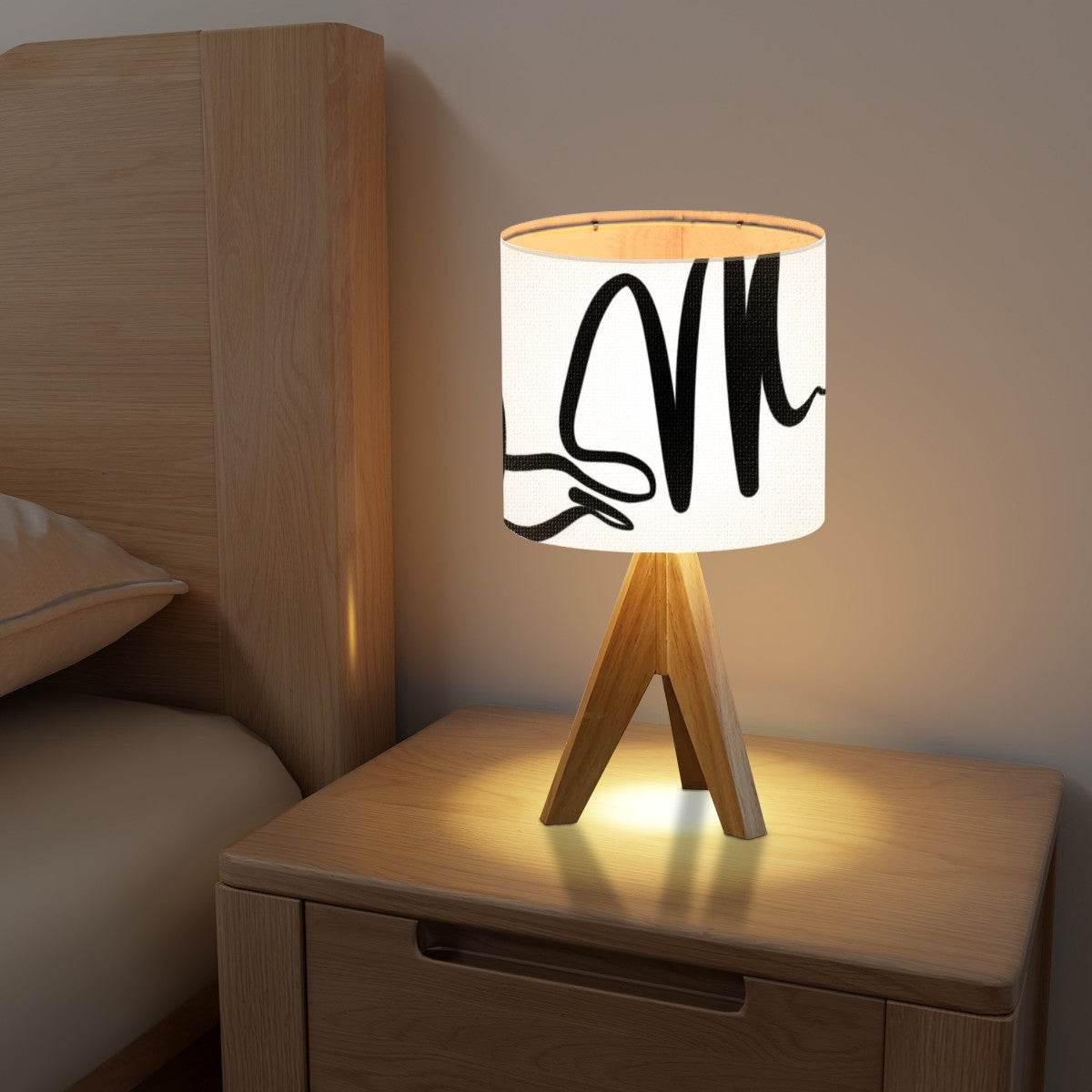 Tripod Table Lamp