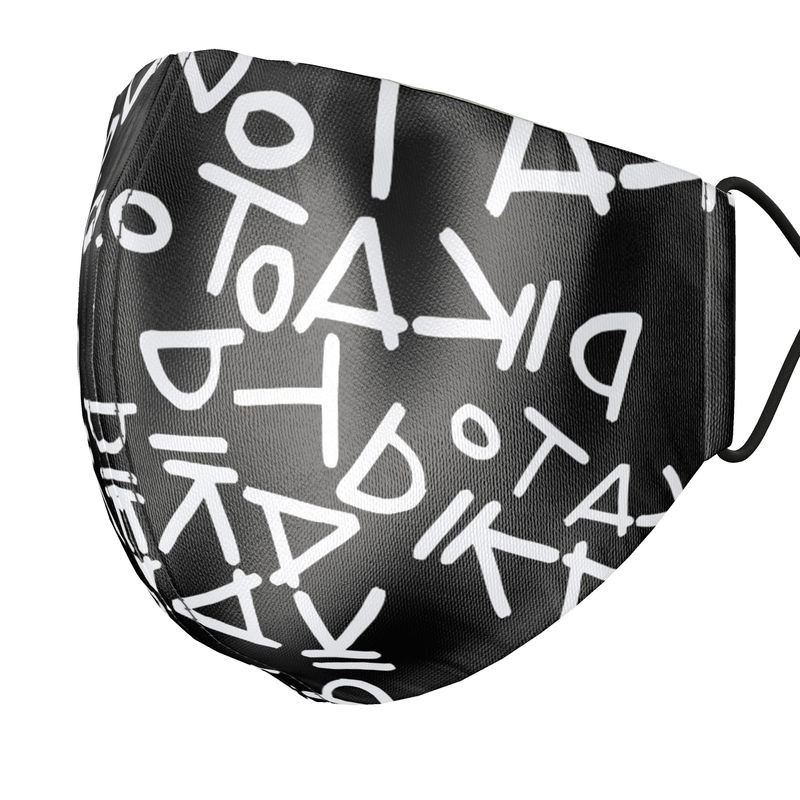 PIKATO MARTIENZO ULXRY Silk Face Masks