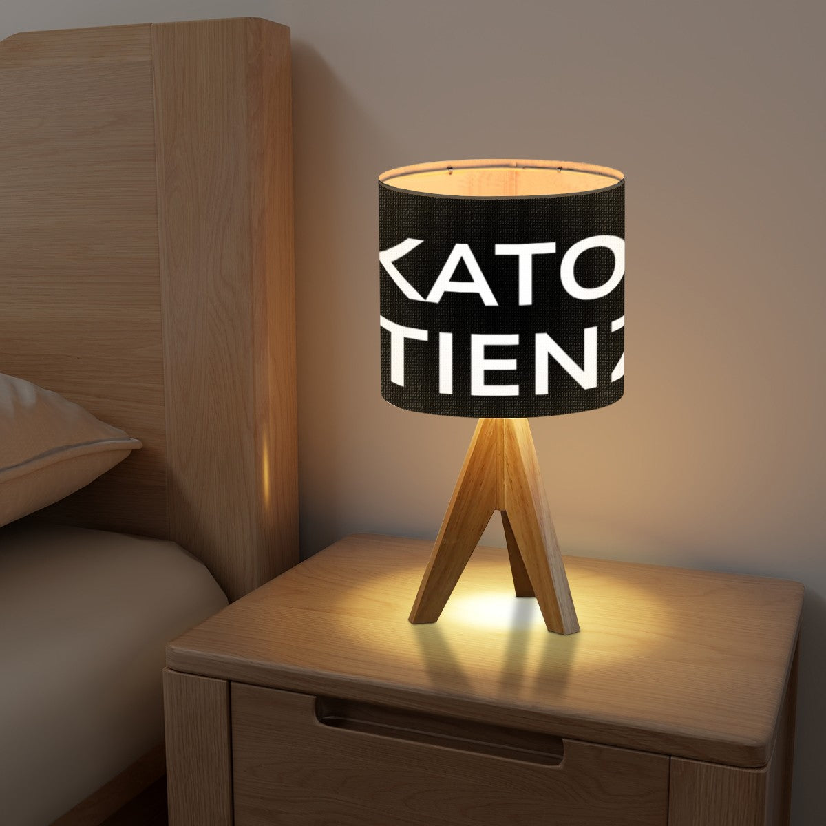 Tripod Table Lamp